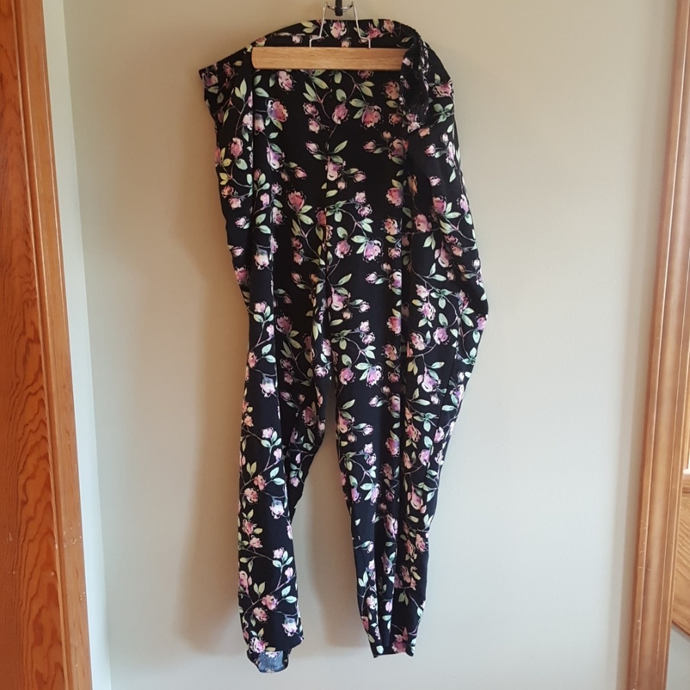 LC Flower pants